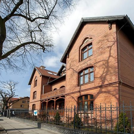 Przestronny Apartament Very Berry W Poznaniu Z Dwiema Sypialniami By Noclegi Renters Kültér fotó