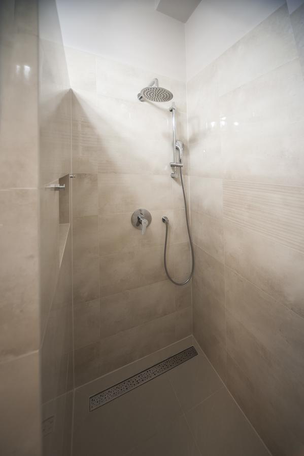 Przestronny Apartament Very Berry W Poznaniu Z Dwiema Sypialniami By Noclegi Renters Kültér fotó